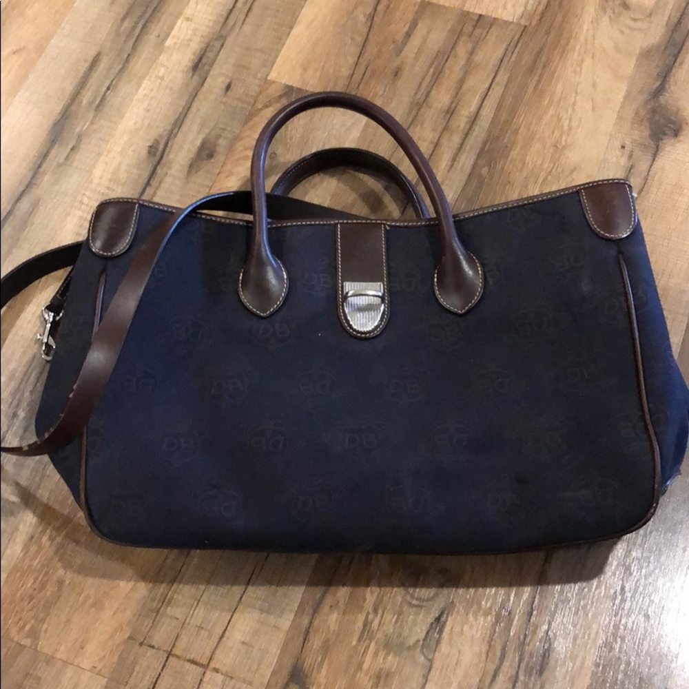 Large Dooney and Brourke purse